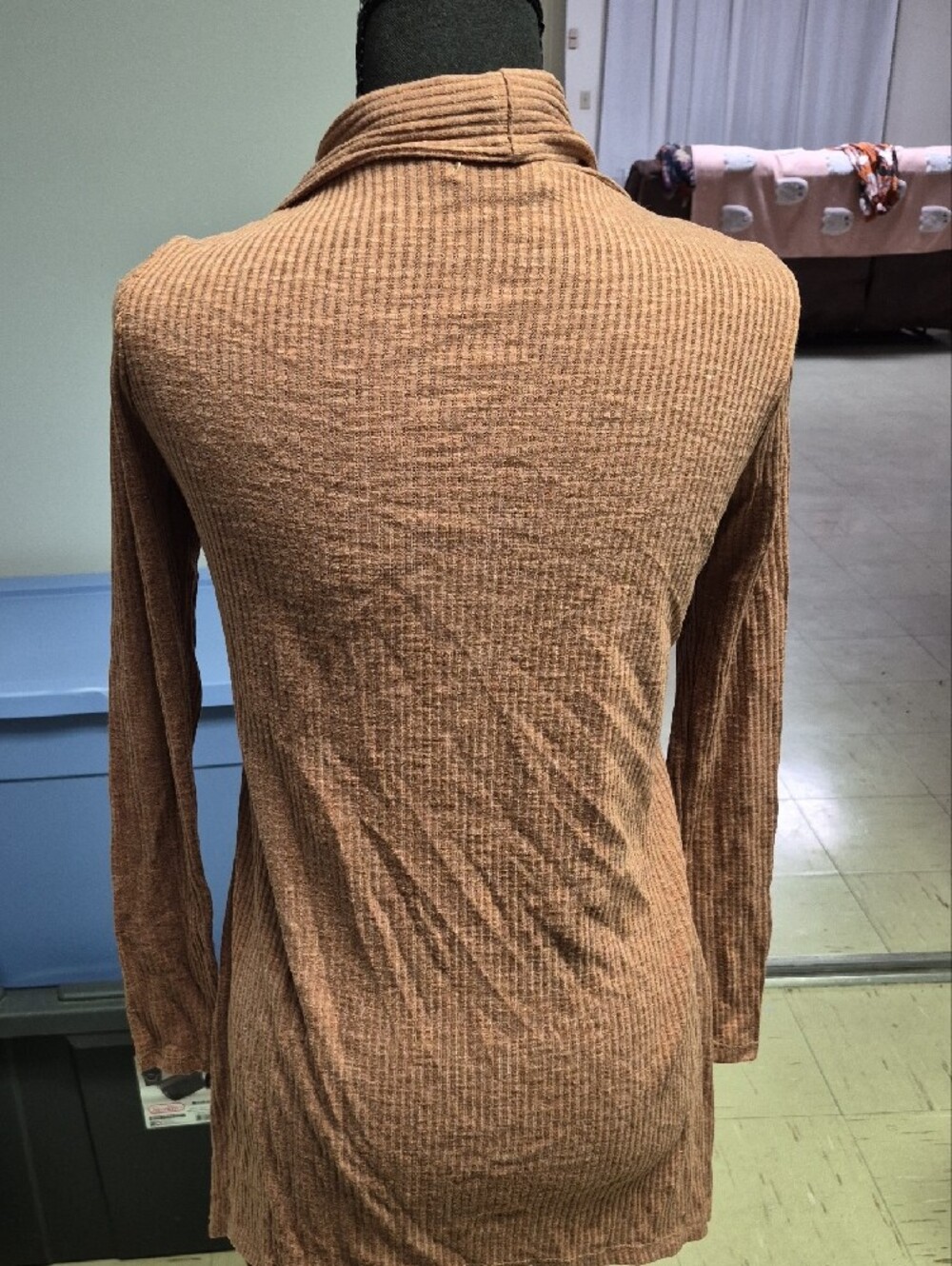 Long Ribbed Open-Front Blazer Jacket in Rust Brown - Picture 2 of 4